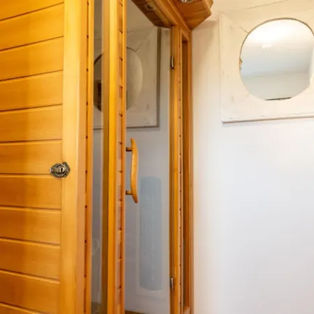 Vakantiehuis Landhauswohnungen Mitten Auf Ruegen - Steuerbord *