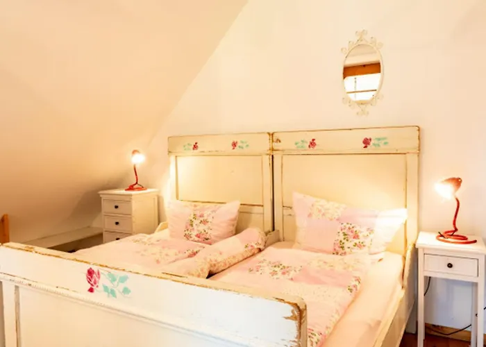 Vakantiehuis Landhauswohnungen Mitten Auf Ruegen - Steuerbord *
